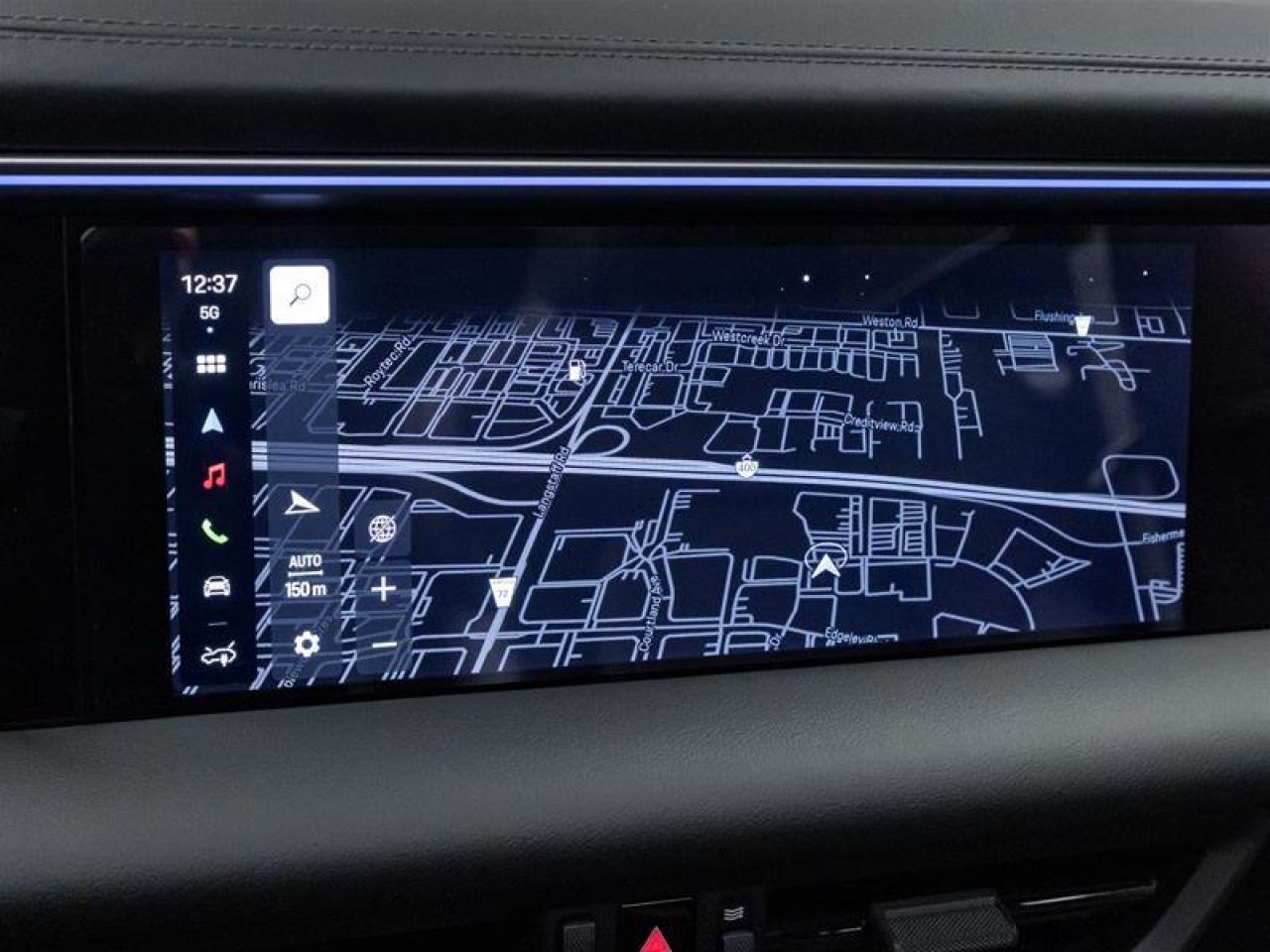 2025 Porsche Macan  Photo