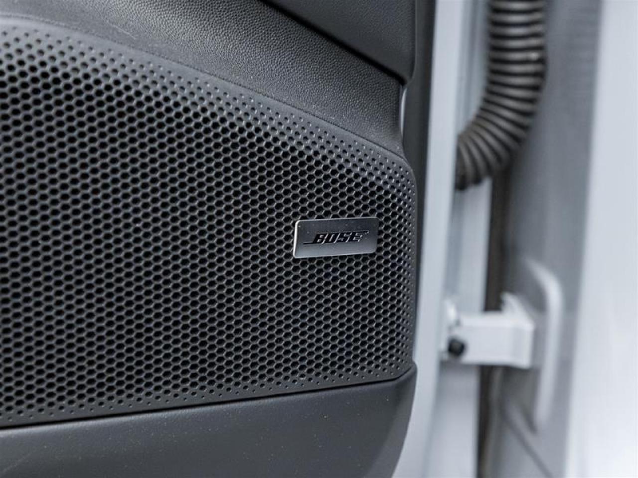 2025 Porsche Macan  Photo