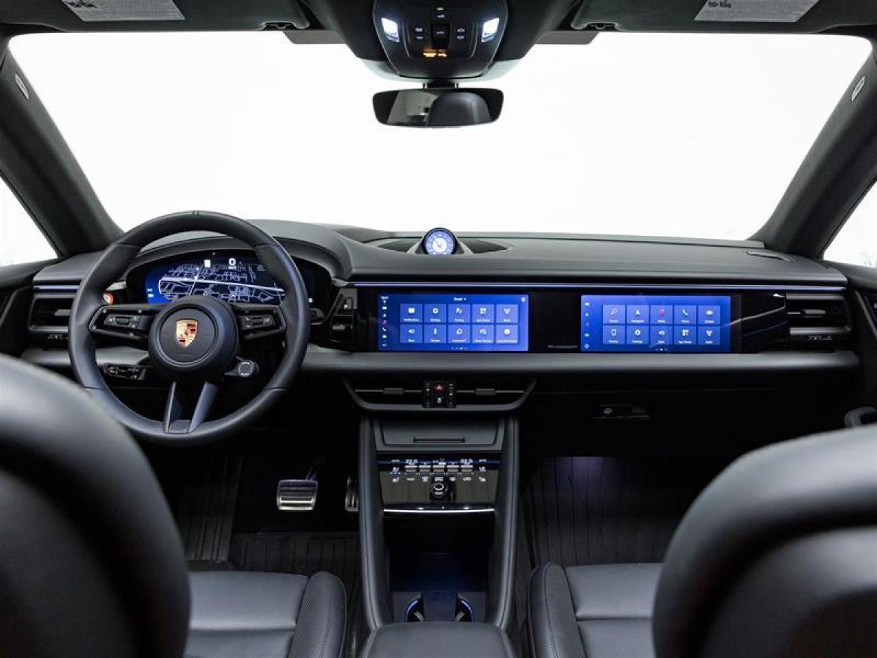 2025 Porsche Macan  Photo