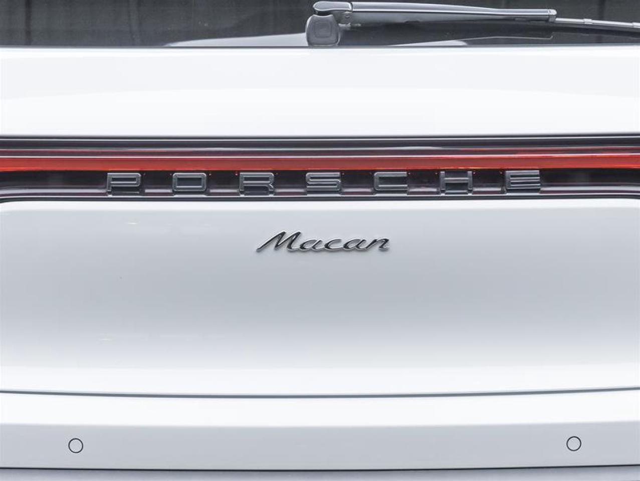 2023 Porsche Macan  Photo