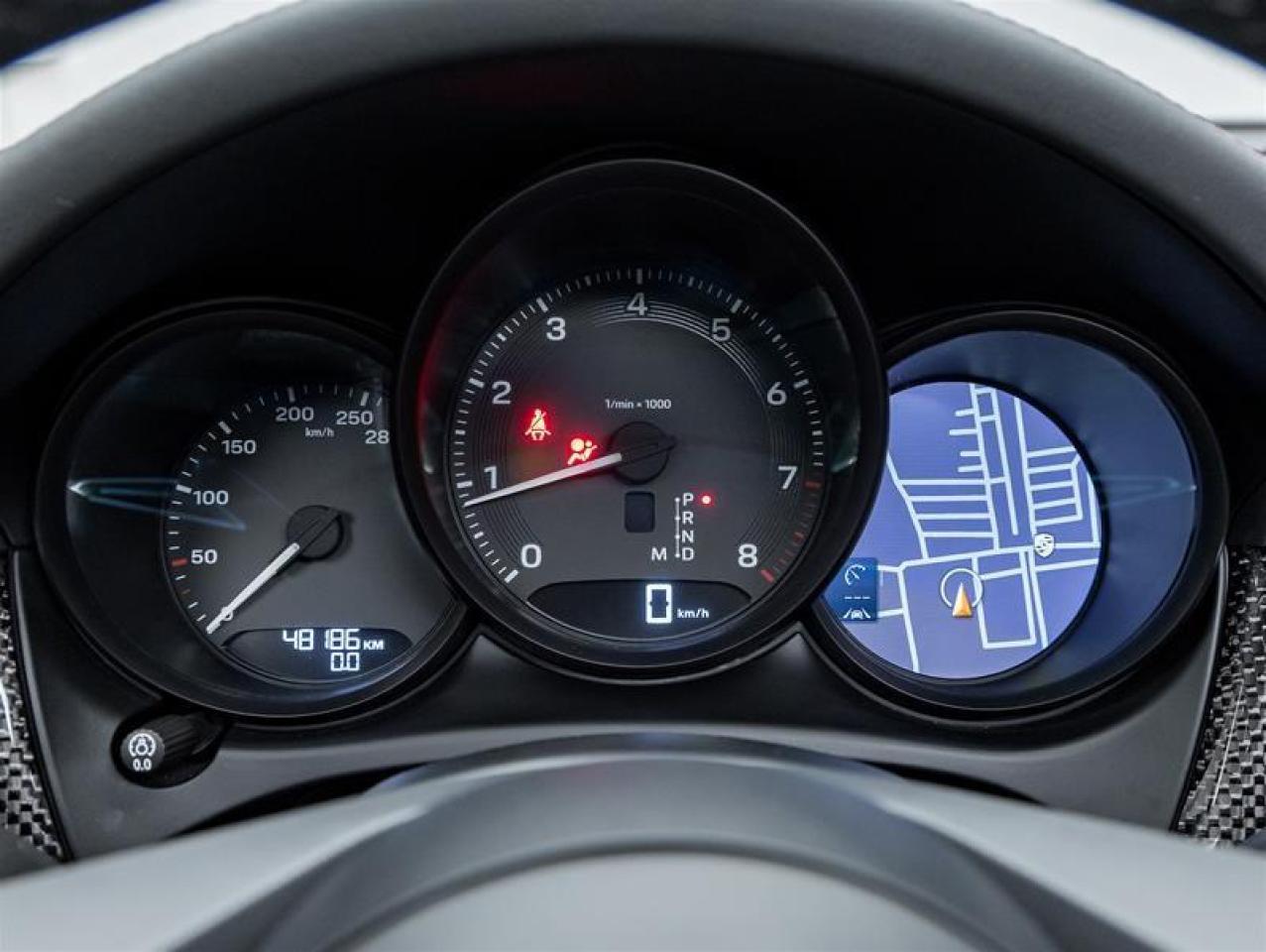 2023 Porsche Macan  Photo