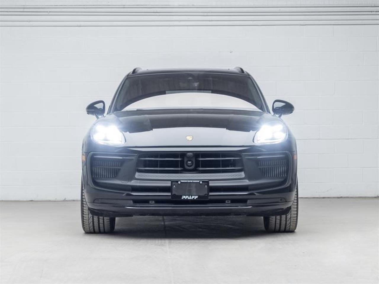 2024 Porsche Macan  Photo