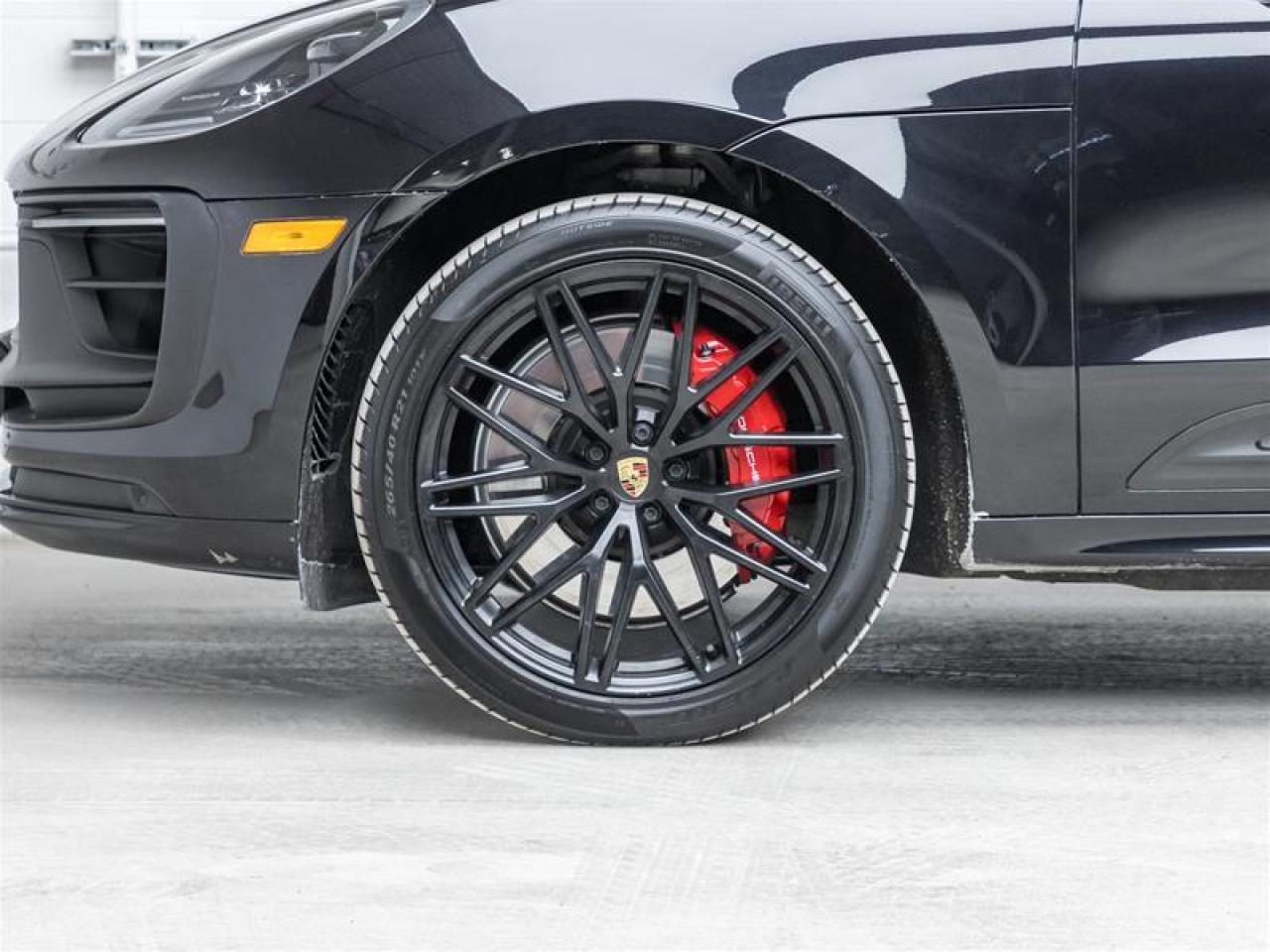 2024 Porsche Macan  Photo