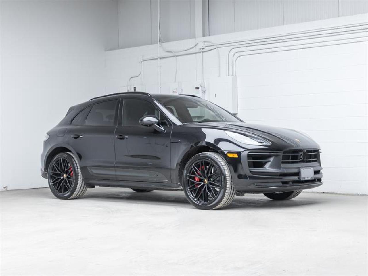 2024 Porsche Macan  Photo