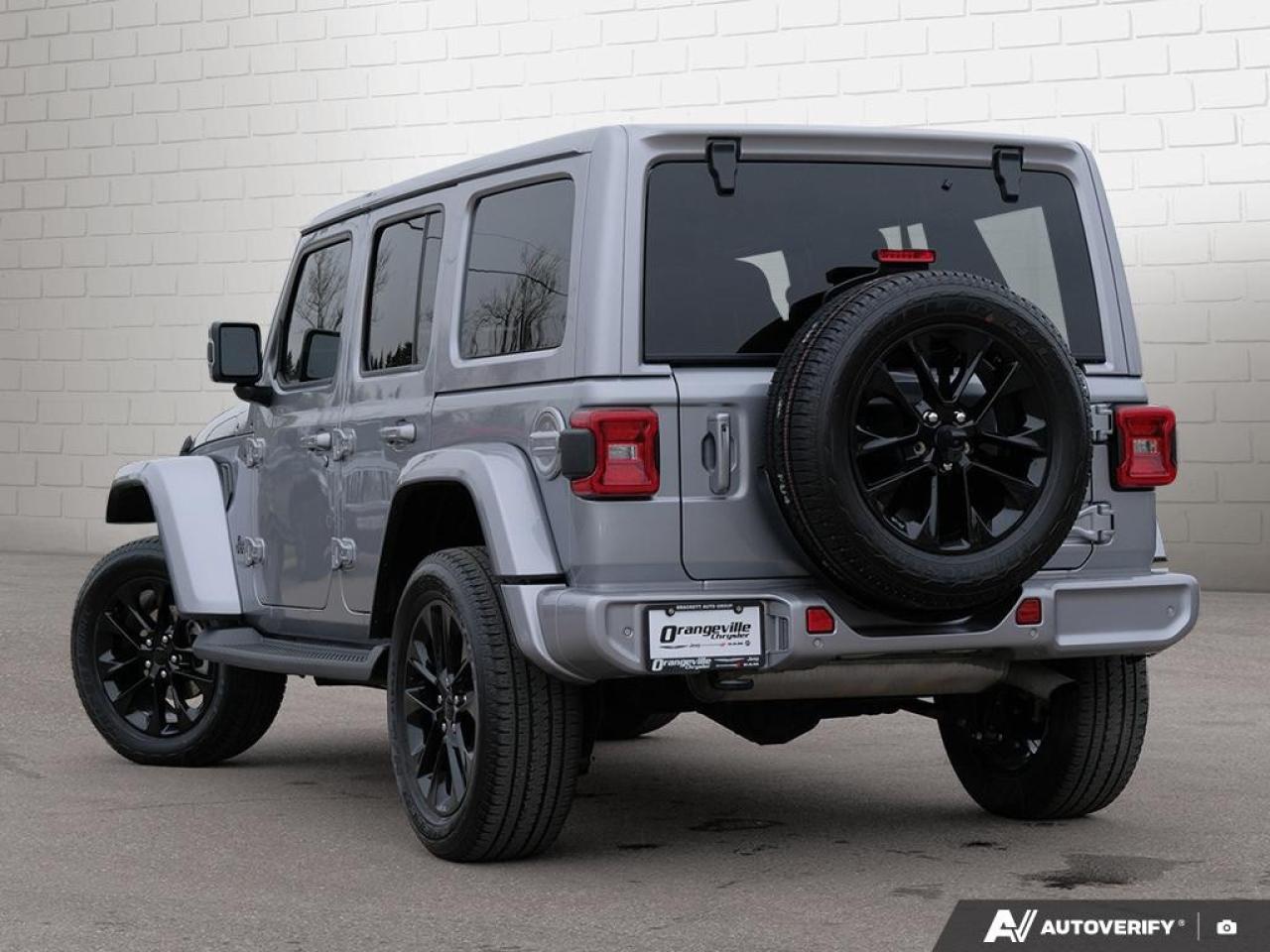 2021 Jeep Wrangler Unlimited High Altitude 4x4 Photo3