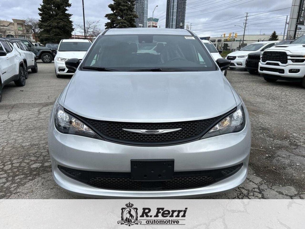 2026 Chrysler Grand Caravan SXT Front-Wheel Drive Passenger Van Photo3