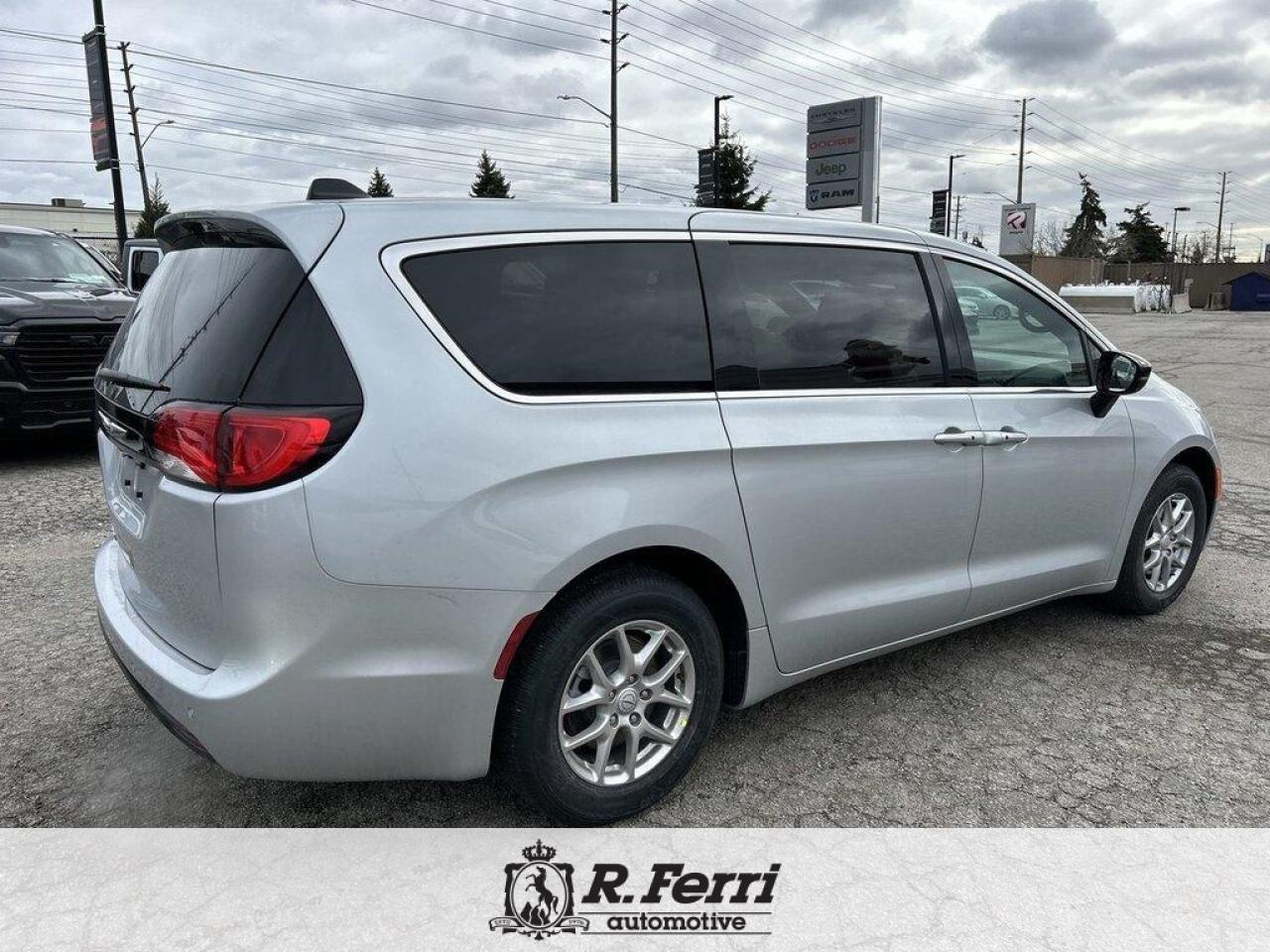 2026 Chrysler Grand Caravan SXT Front-Wheel Drive Passenger Van Photo