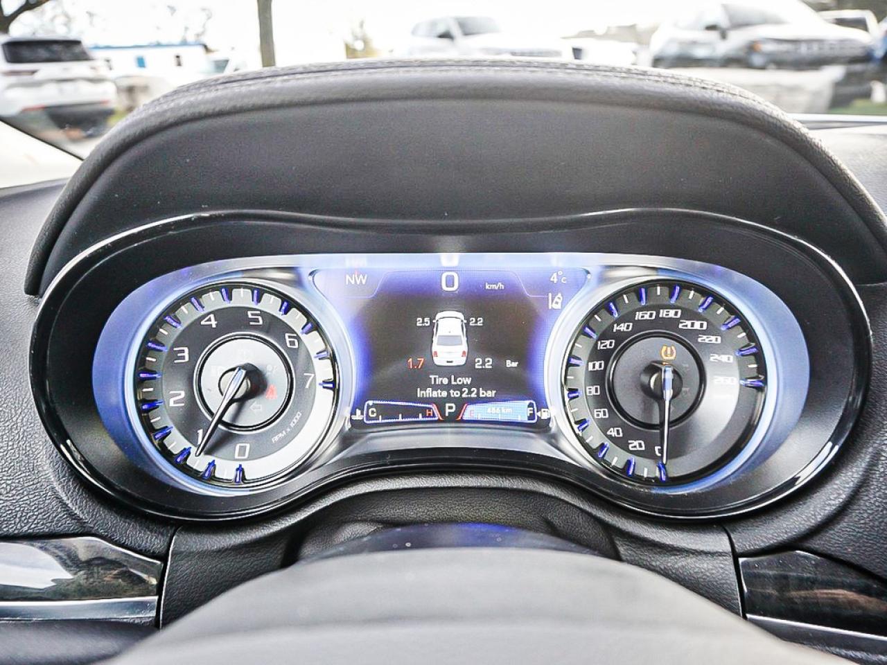 2023 Chrysler 300  Photo