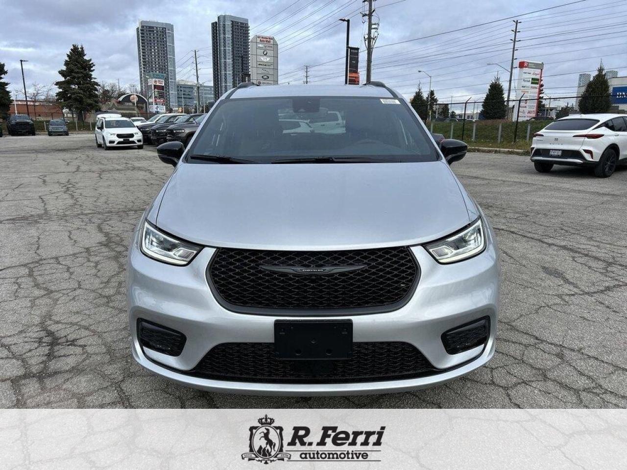 2026 Chrysler Pacifica Select Front-Wheel Drive Passenger Van Photo