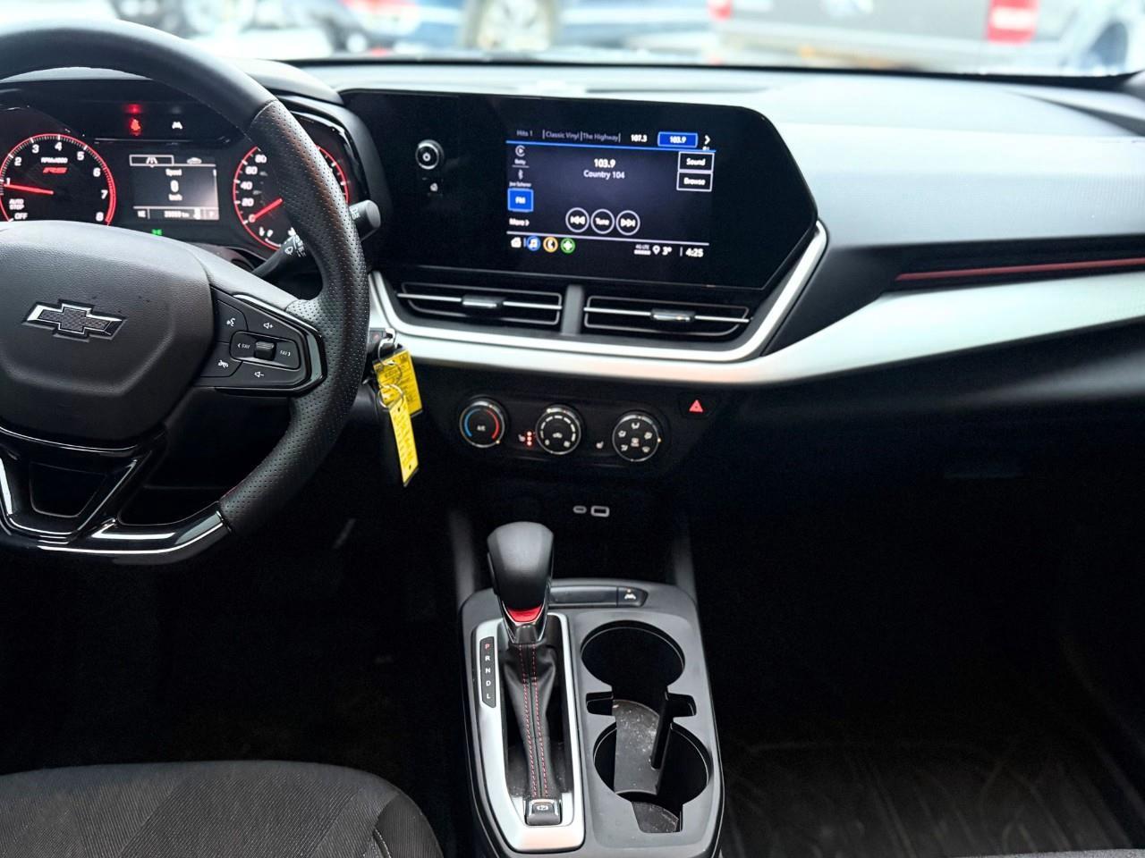 2024 Chevrolet Trax 1RS 4dr Front-Wheel Drive Photo