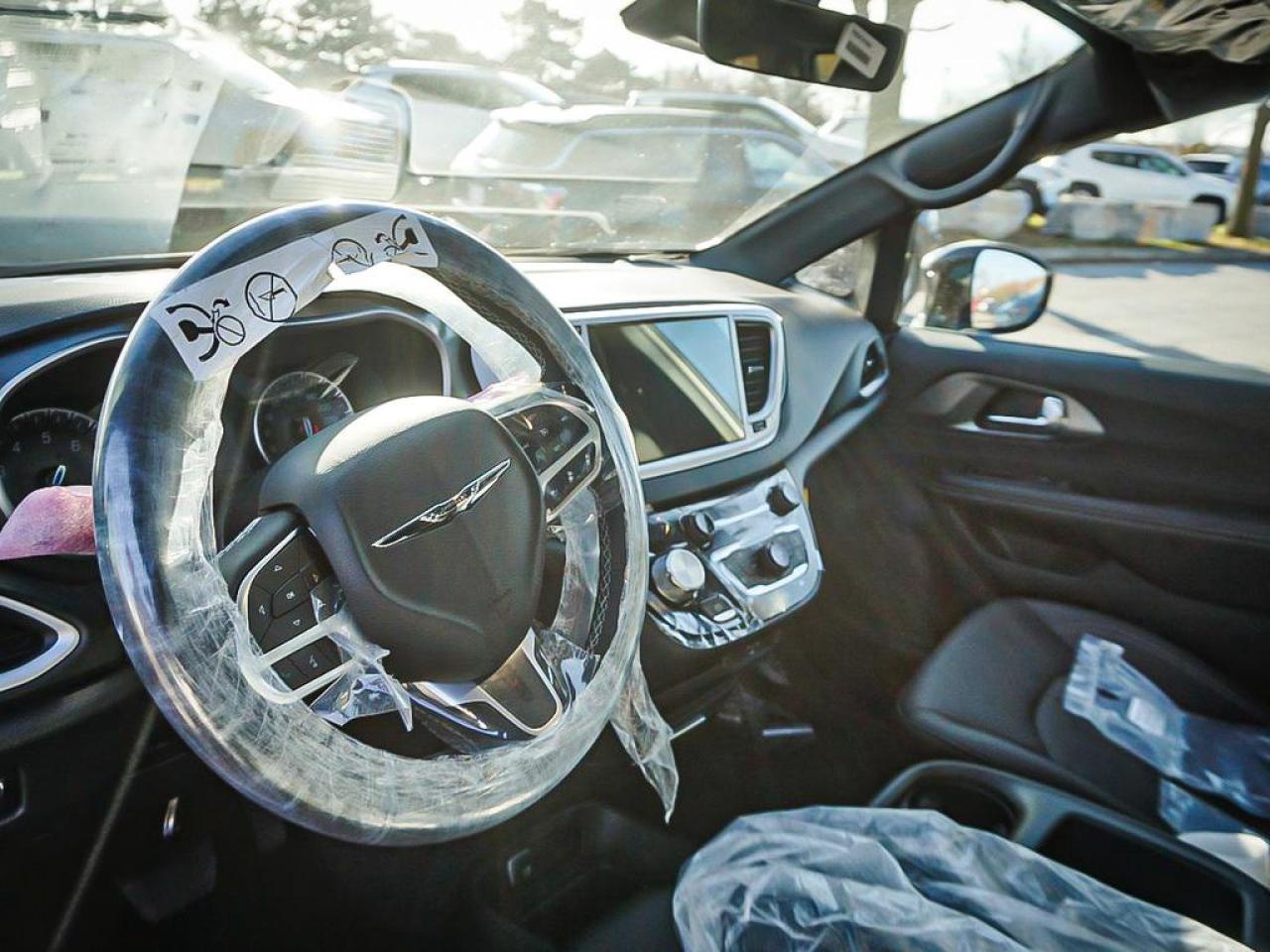 2026 Chrysler Grand Caravan  Photo