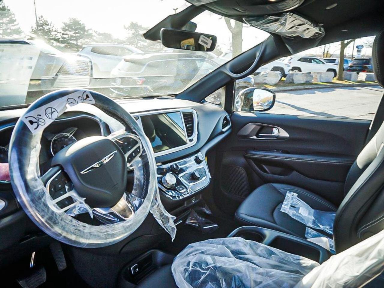 2026 Chrysler Grand Caravan  Photo