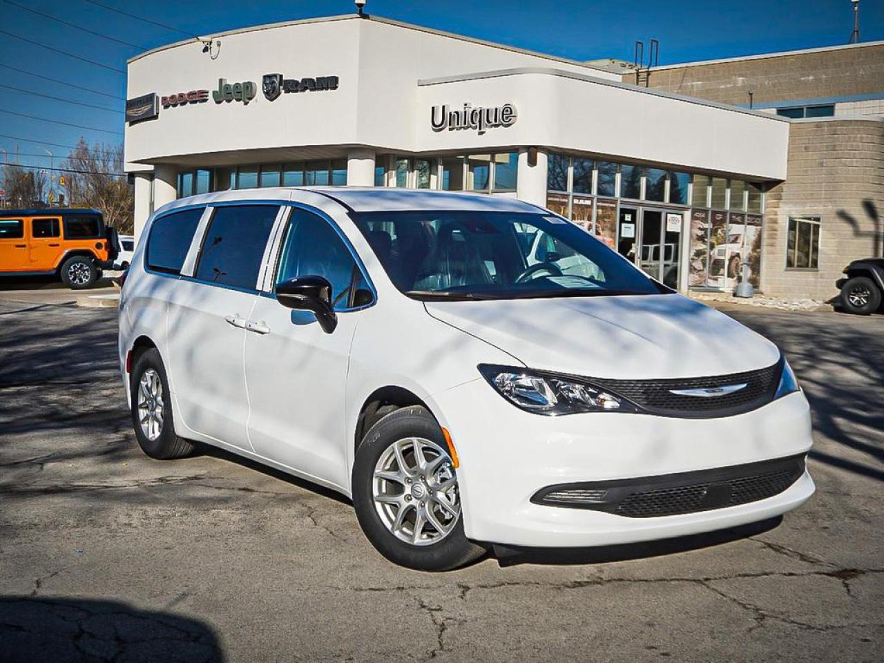 2026 Chrysler Grand Caravan  Photo