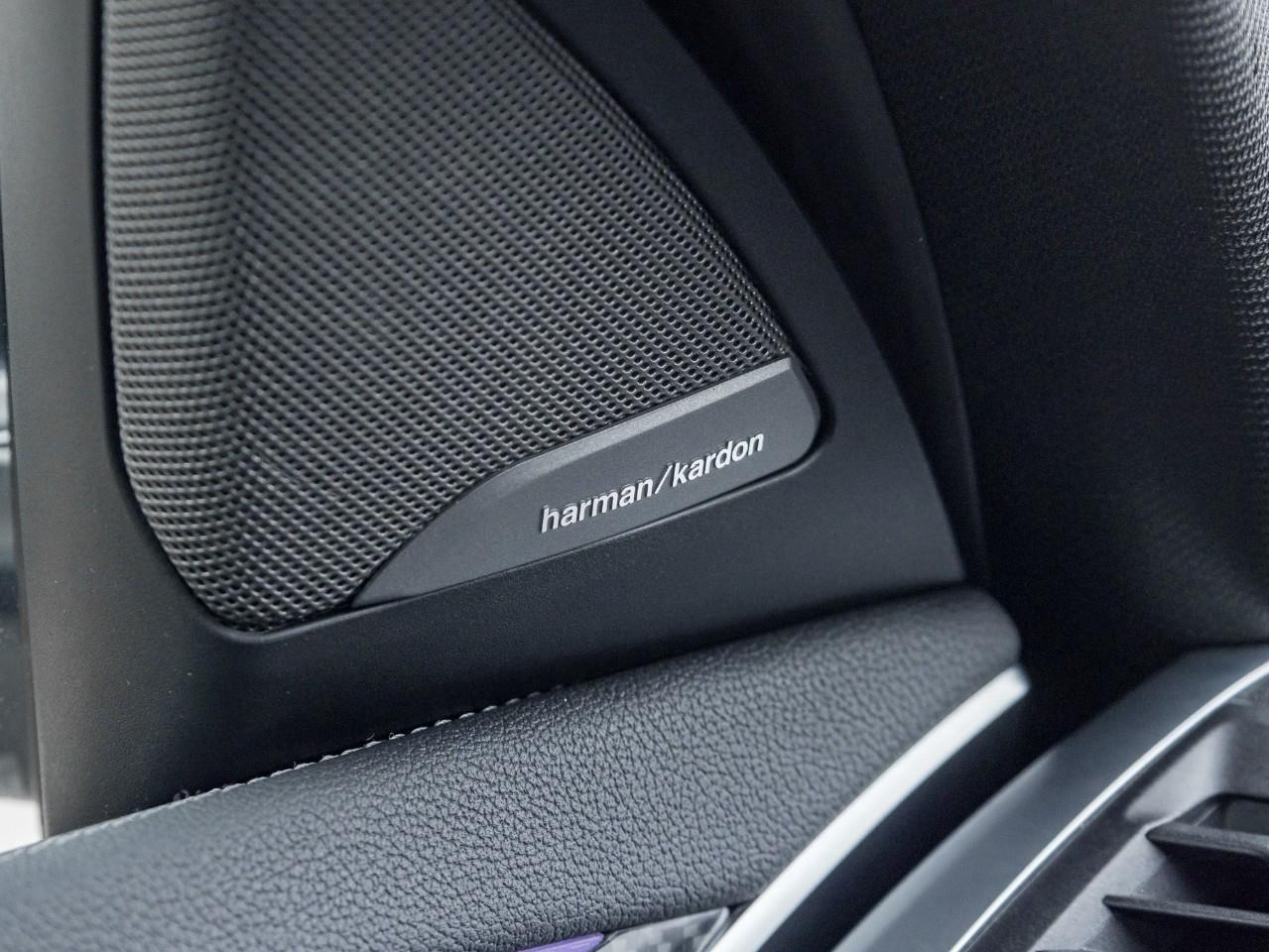 2022 BMW X4 M40i 4dr All-Wheel Drive Sports Activity Coupe Photo