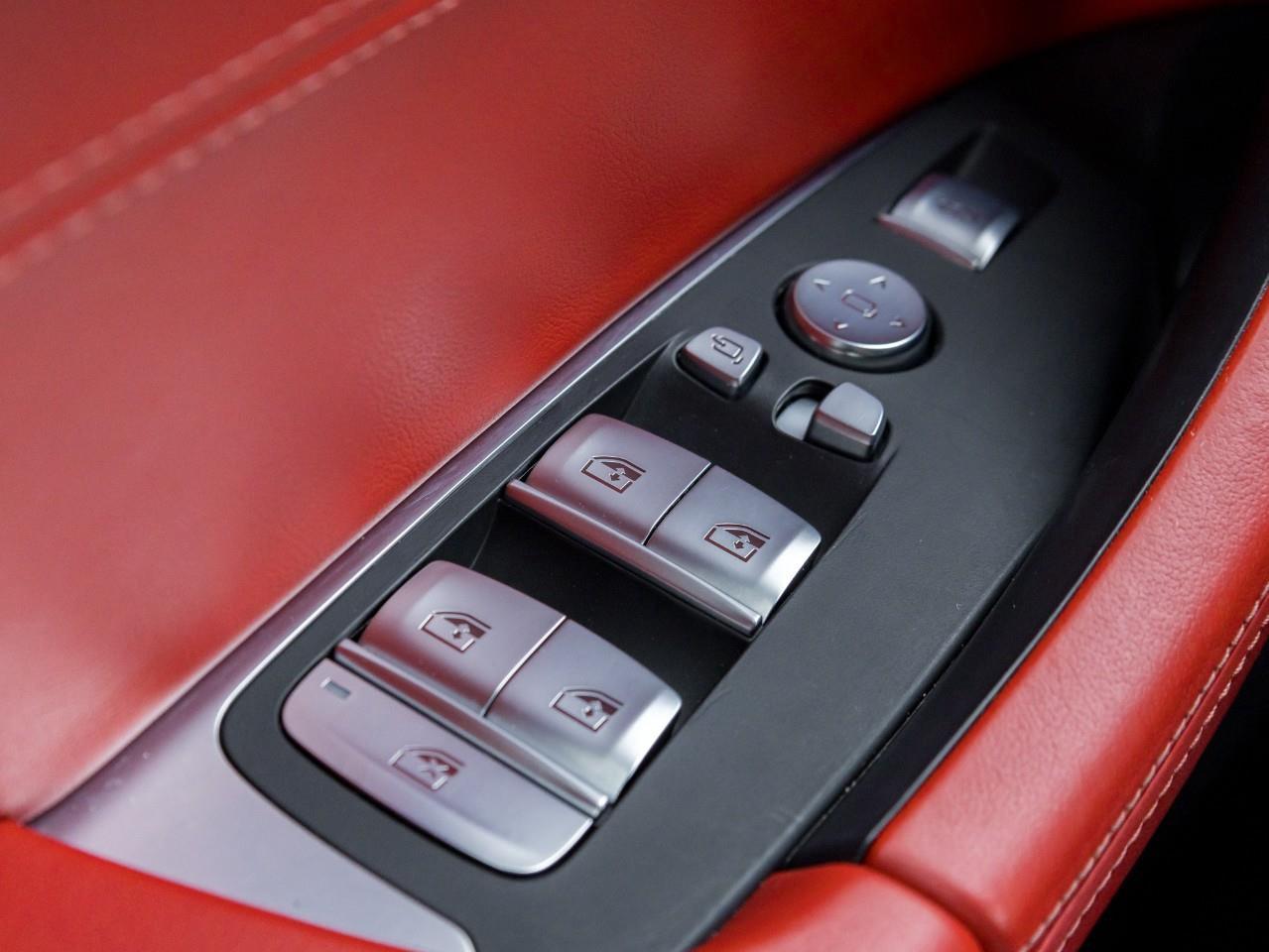 2022 BMW X4 M40i 4dr All-Wheel Drive Sports Activity Coupe Photo