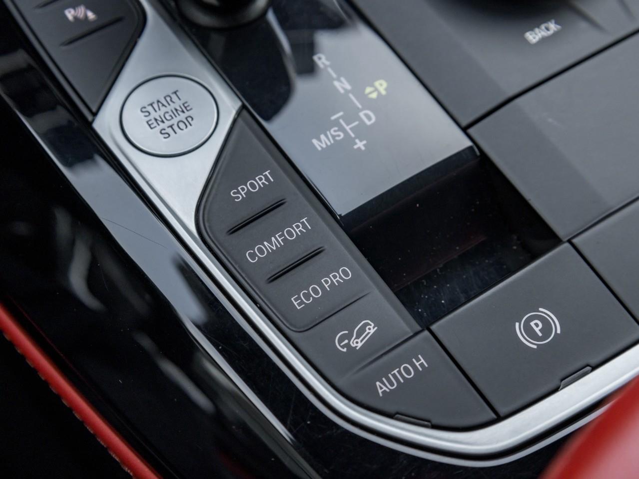 2022 BMW X4 M40i 4dr All-Wheel Drive Sports Activity Coupe Photo