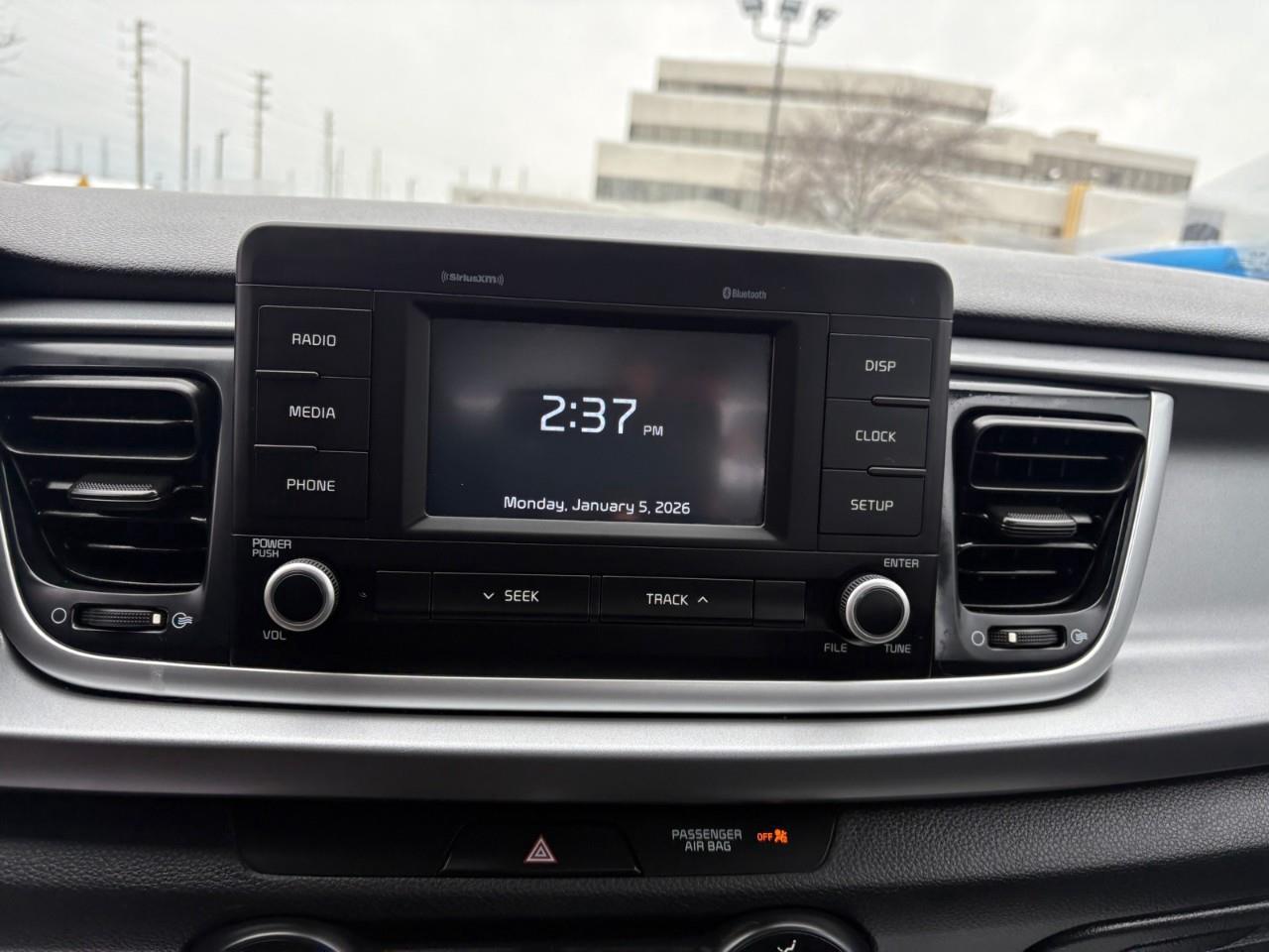 2019 Kia Rio LX (M6) 4dr Hatchback Photo