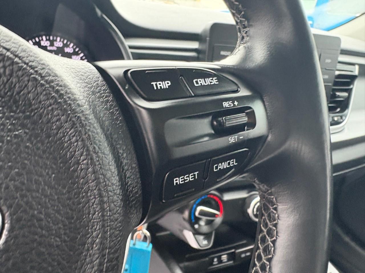 2019 Kia Rio LX (M6) 4dr Hatchback Photo