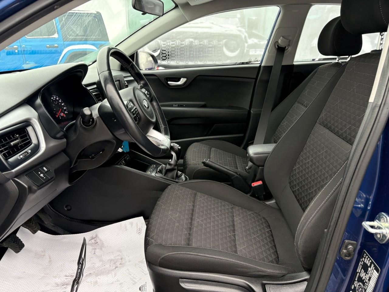 2019 Kia Rio LX (M6) 4dr Hatchback Photo