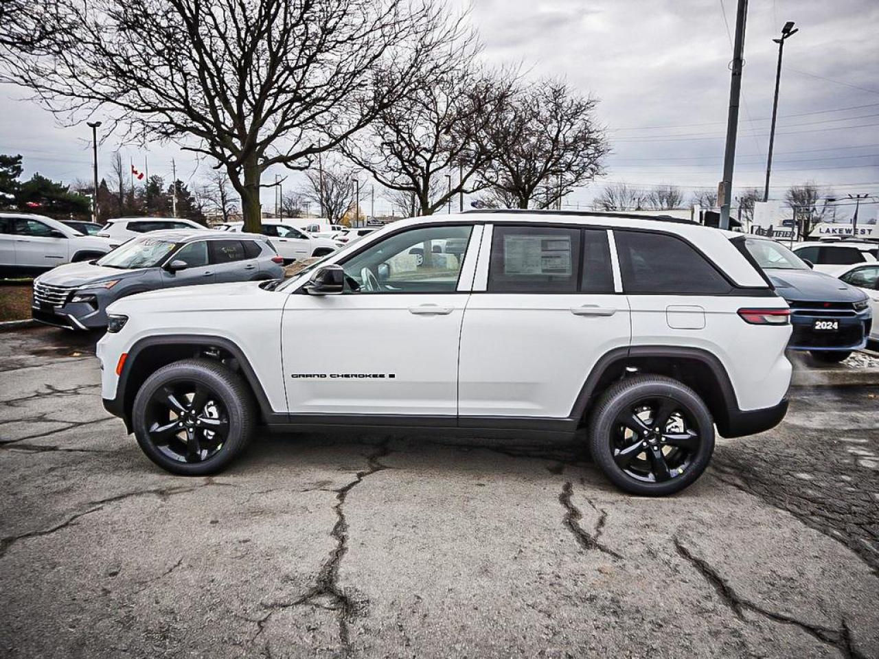 2025 Jeep Grand Cherokee  Photo