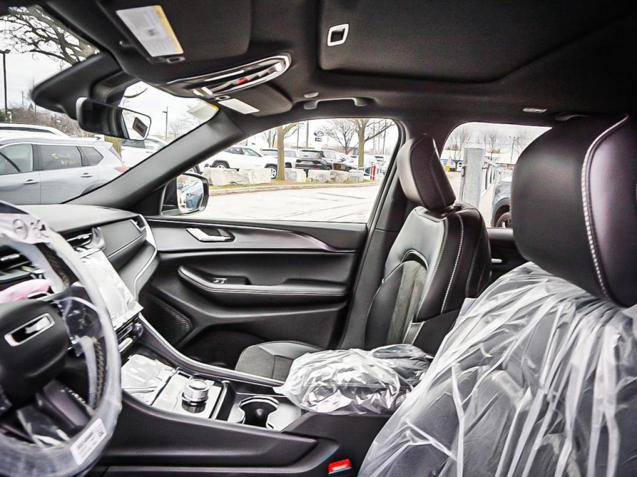 2025 Jeep Grand Cherokee  Photo