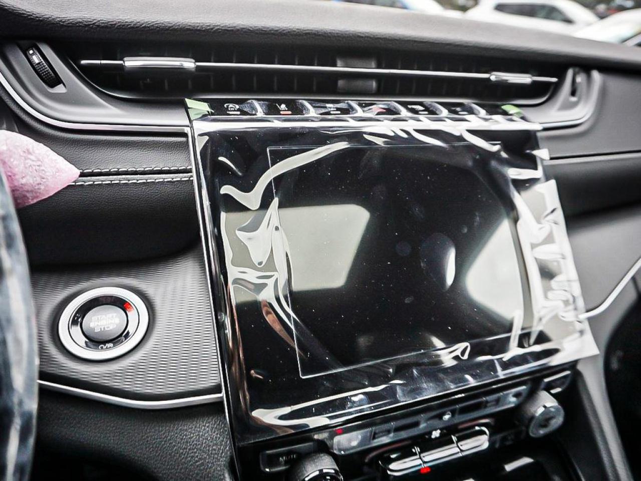 2025 Jeep Grand Cherokee  Photo