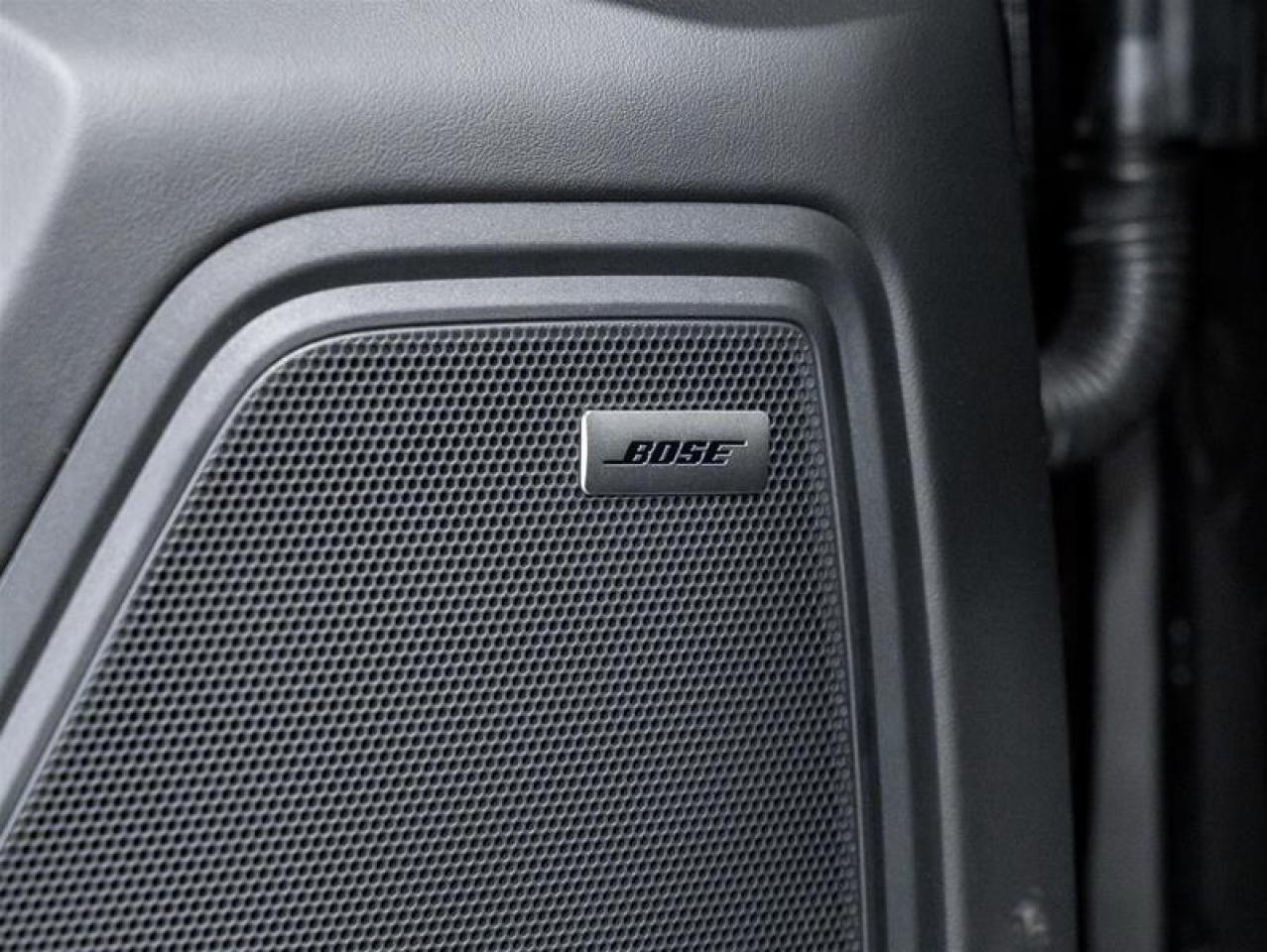 2026 Porsche Macan  Photo