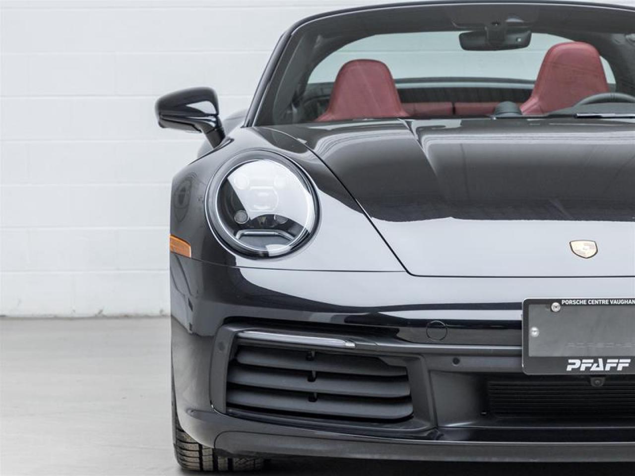 2024 Porsche 911  Photo3