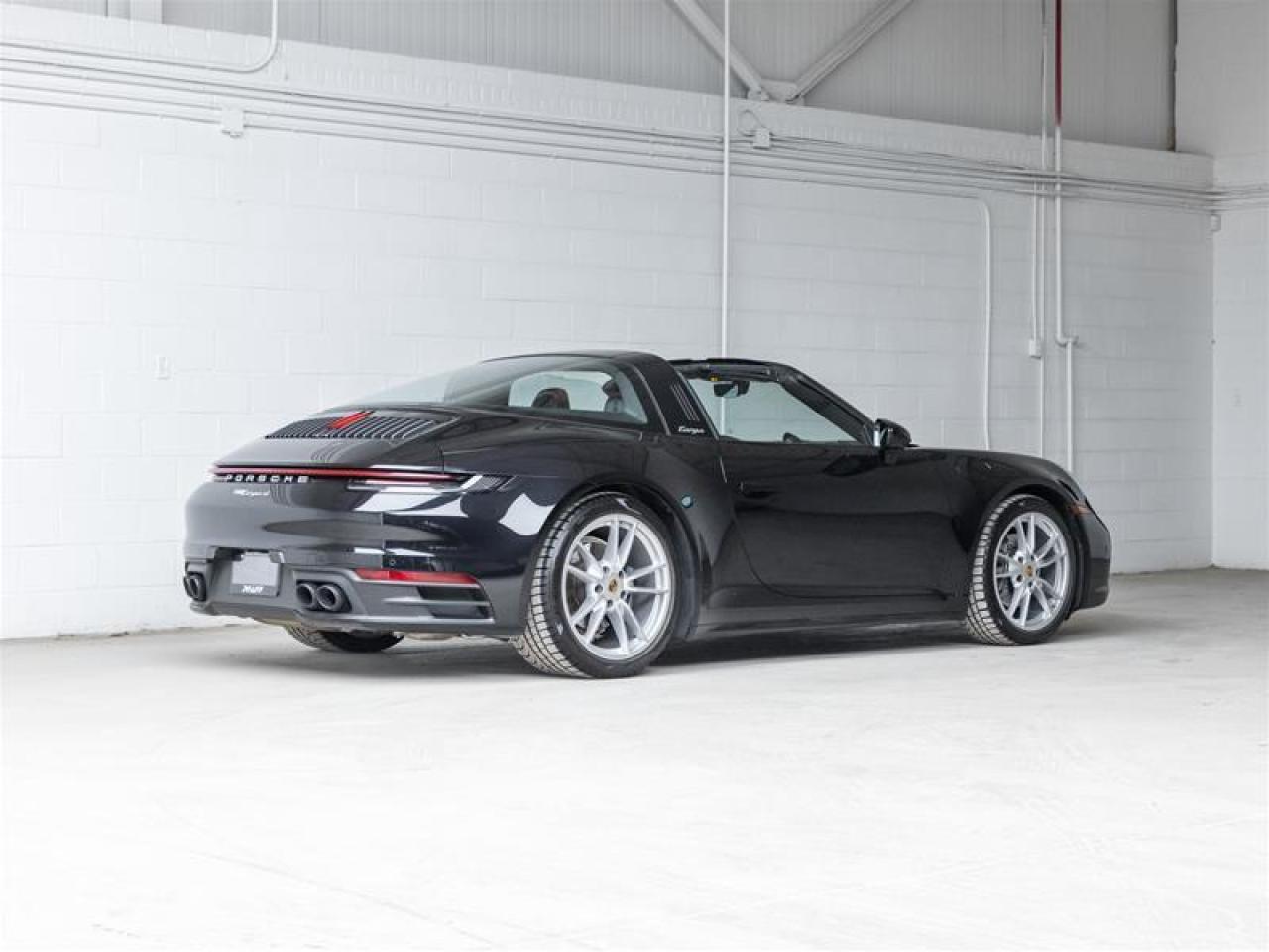 2024 Porsche 911  Photo