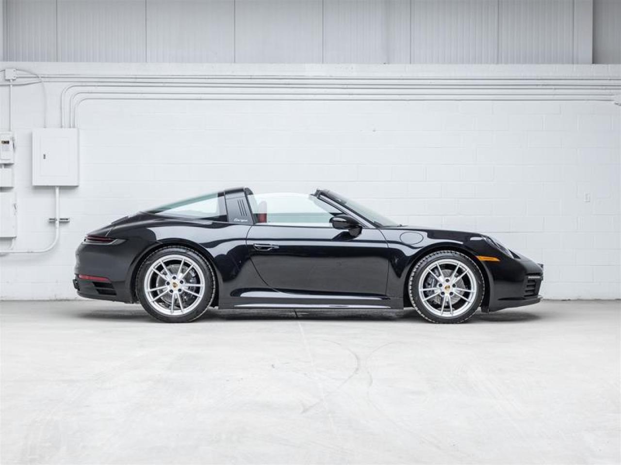 2024 Porsche 911  Photo