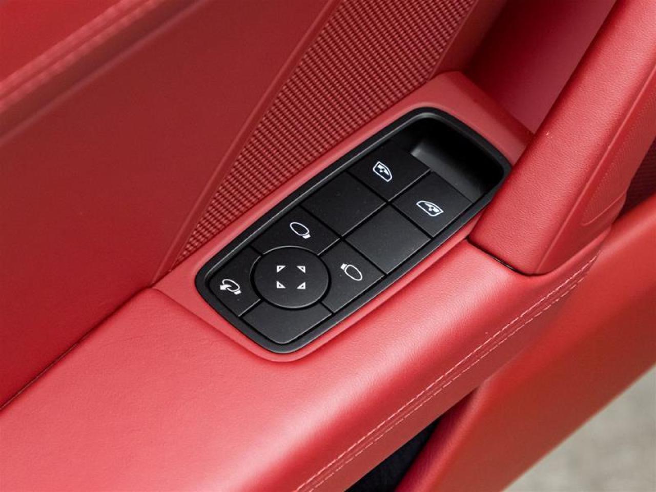 2024 Porsche 911  Photo