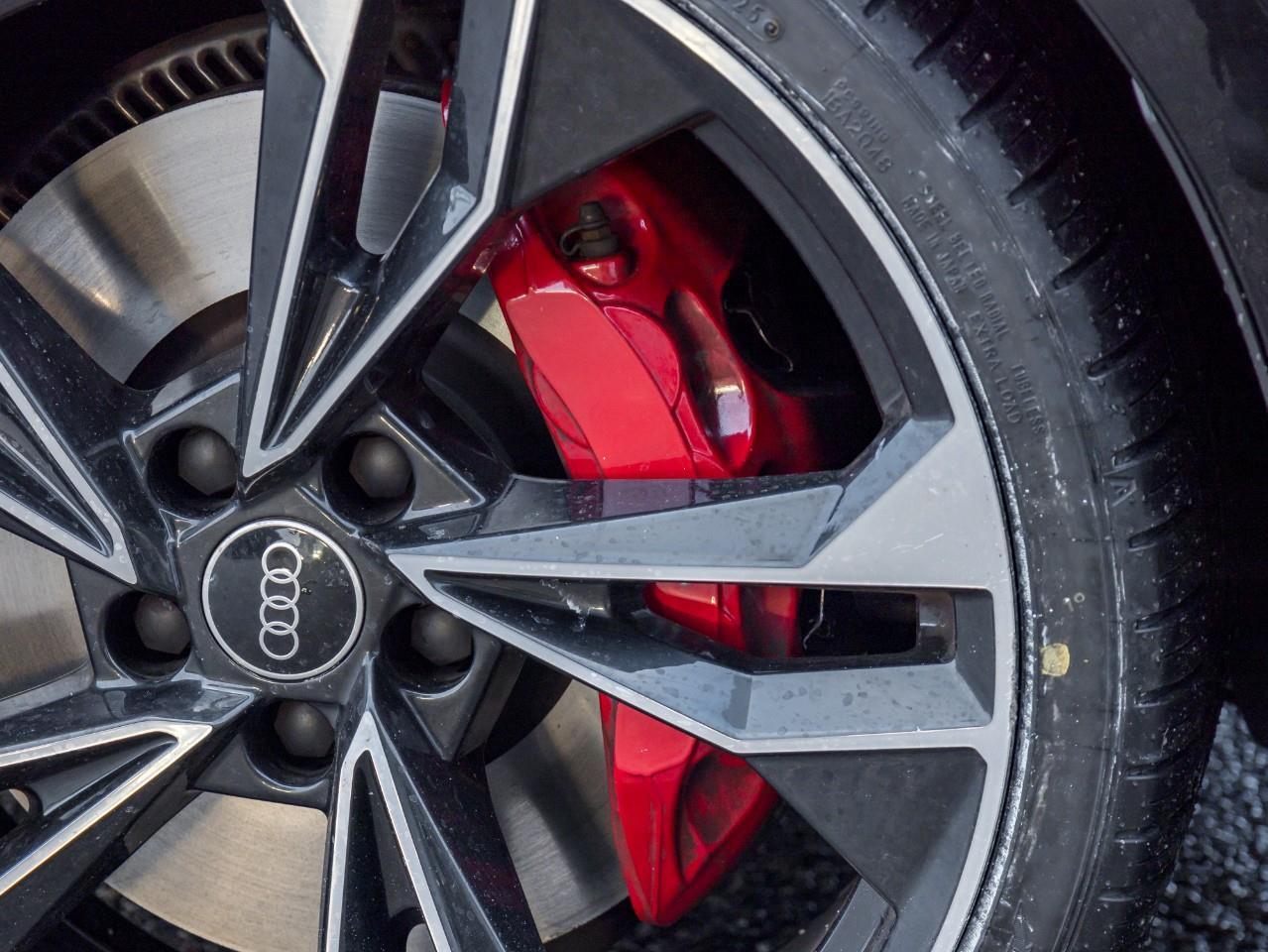 2022 Audi S5 3.0T Technik 4dr All-Wheel Drive quattro Sportback Photo4