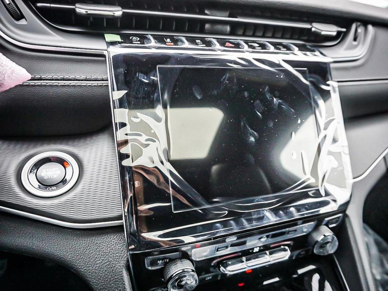 2025 Jeep Grand Cherokee  Photo