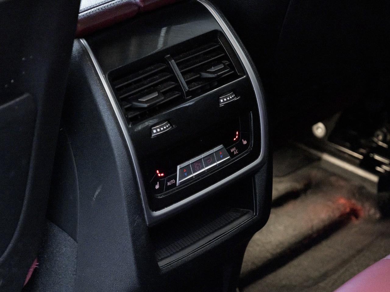 2022 BMW X6 xDrive40i 4dr All-Wheel Drive Sports Activity Coupe Photo