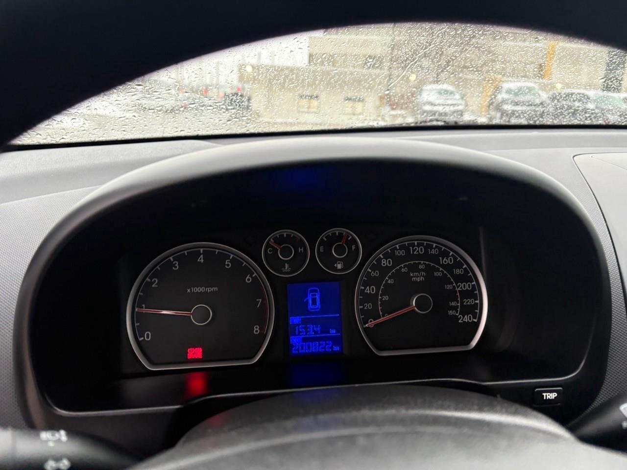 2012 Hyundai Elantra Touring GL 4dr Hatchback Photo