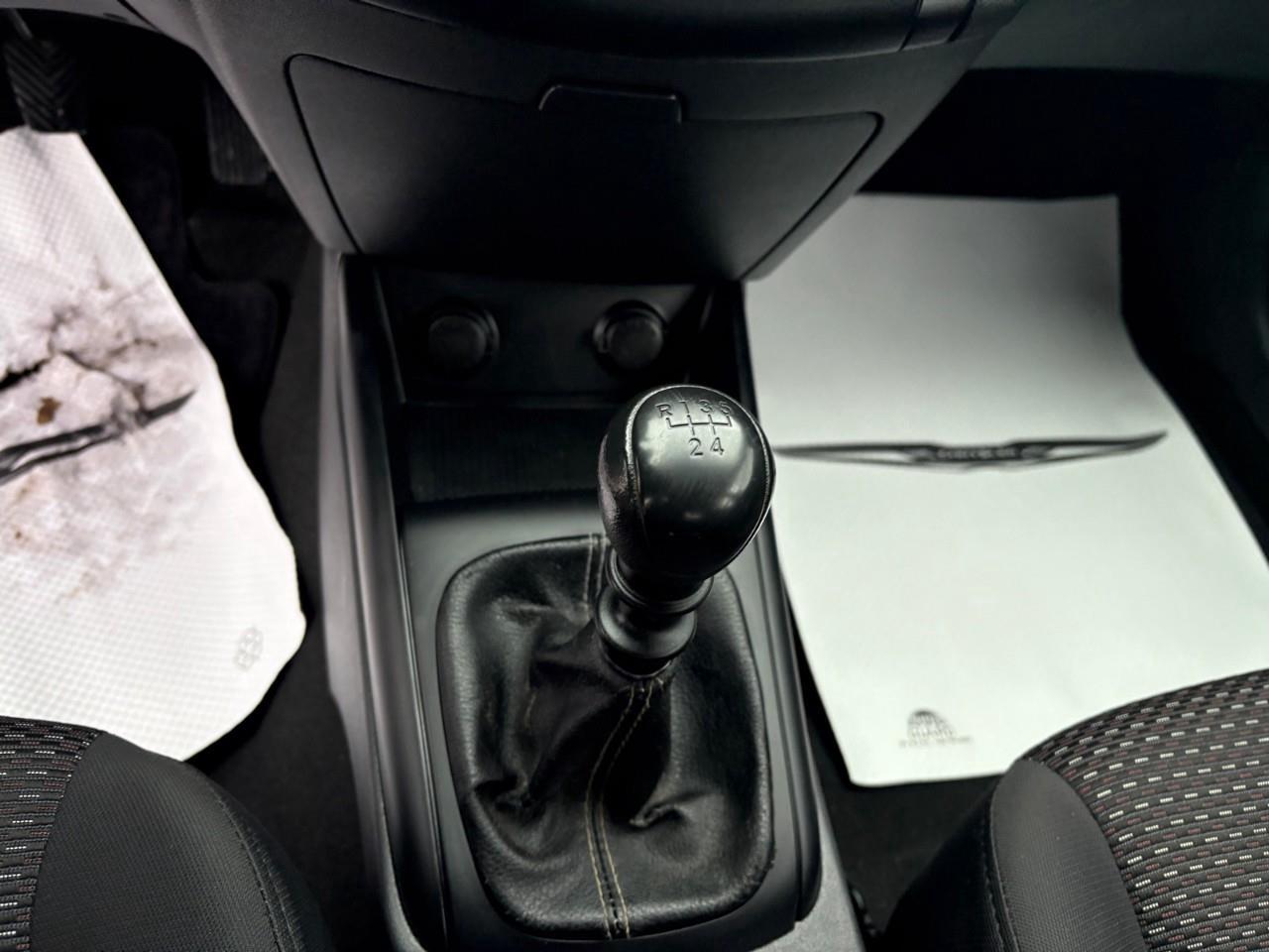 2012 Hyundai Elantra Touring GL 4dr Hatchback Photo