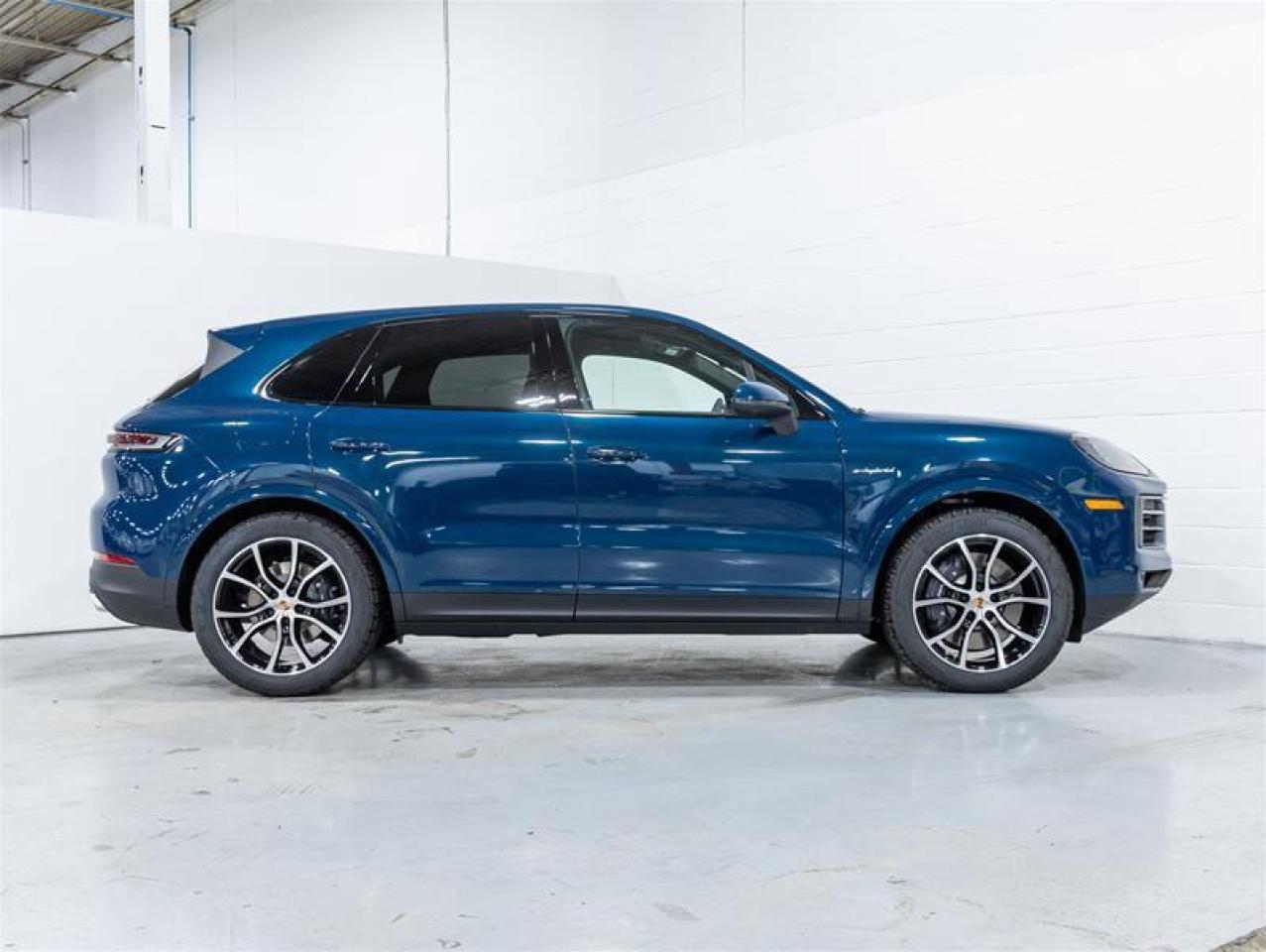 2026 Porsche Cayenne  Photo