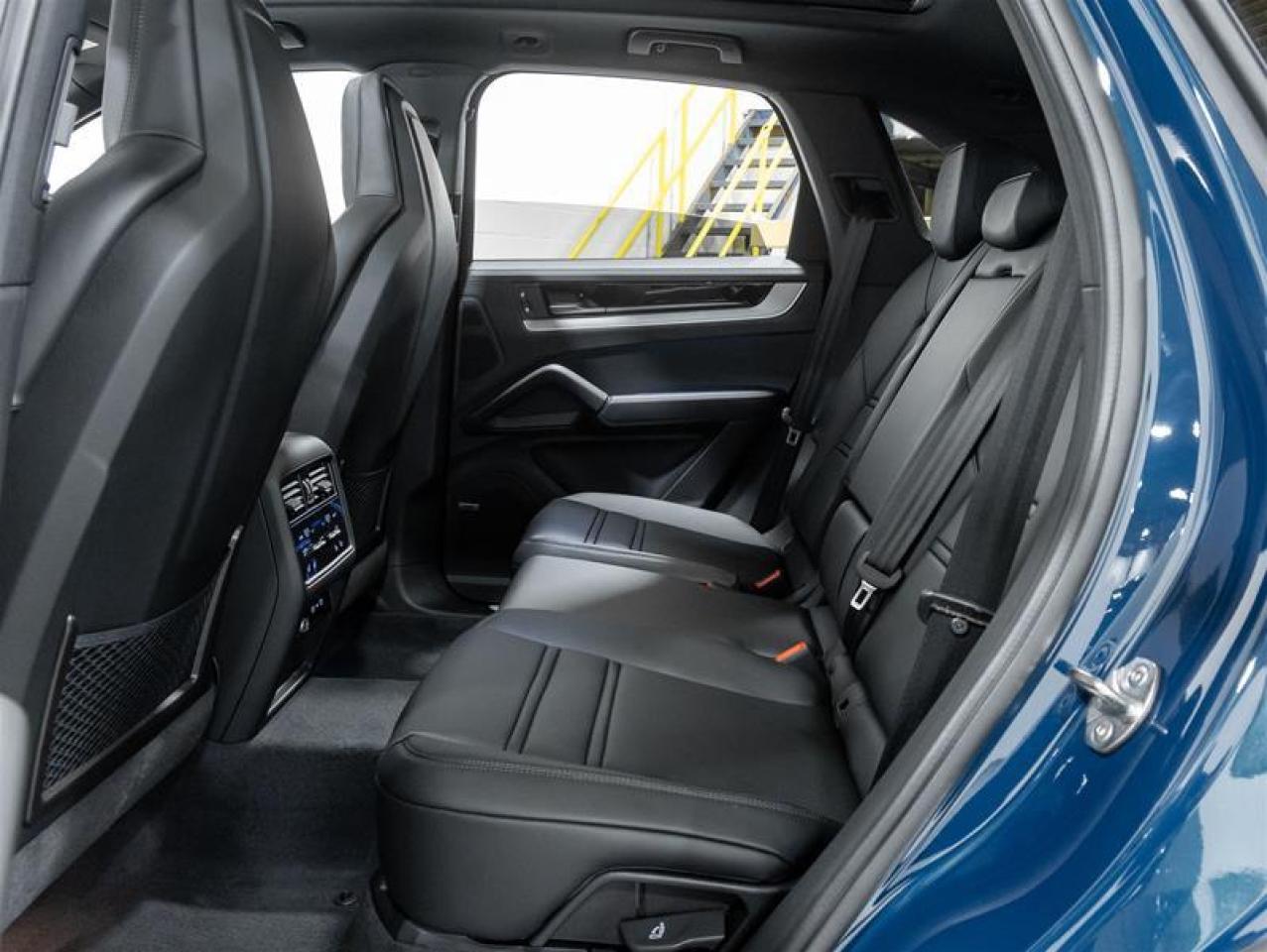 2026 Porsche Cayenne  Photo