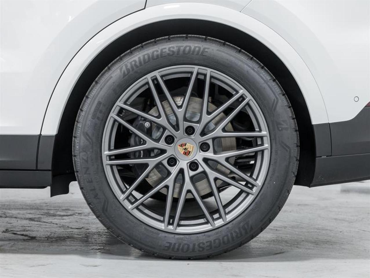 2026 Porsche Cayenne  Photo