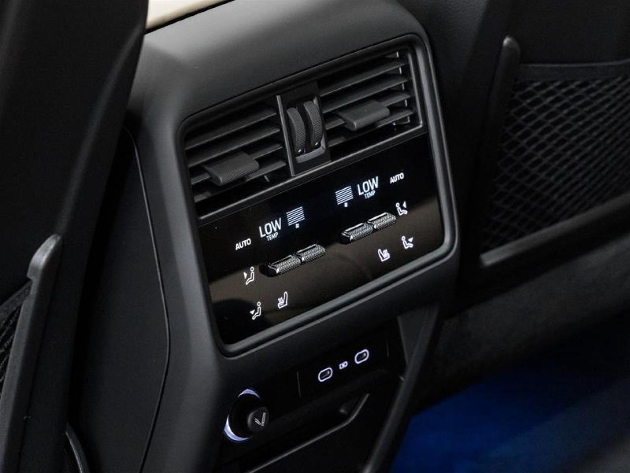 2026 Porsche Cayenne  Photo