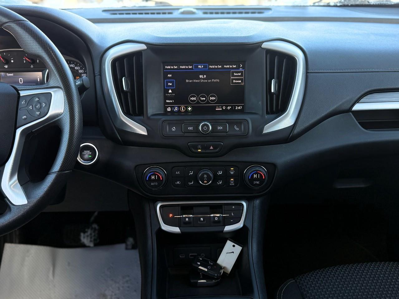 2022 GMC Terrain SLE All-wheel Drive Photo