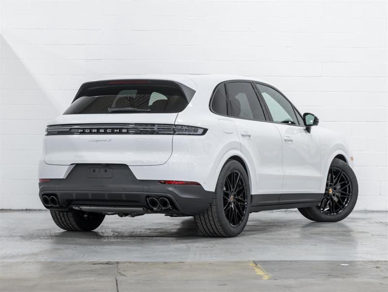 2026 Porsche Cayenne  Photo