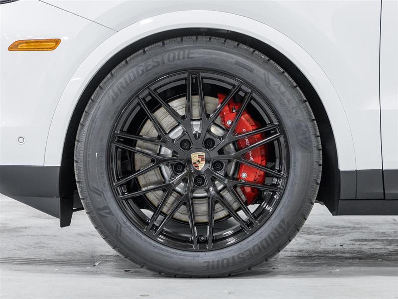 2026 Porsche Cayenne  Photo