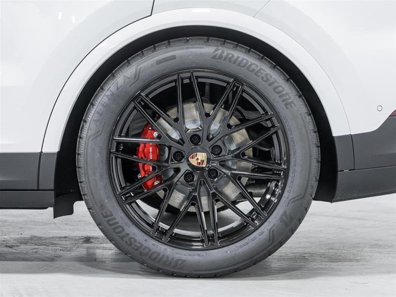 2026 Porsche Cayenne  Photo