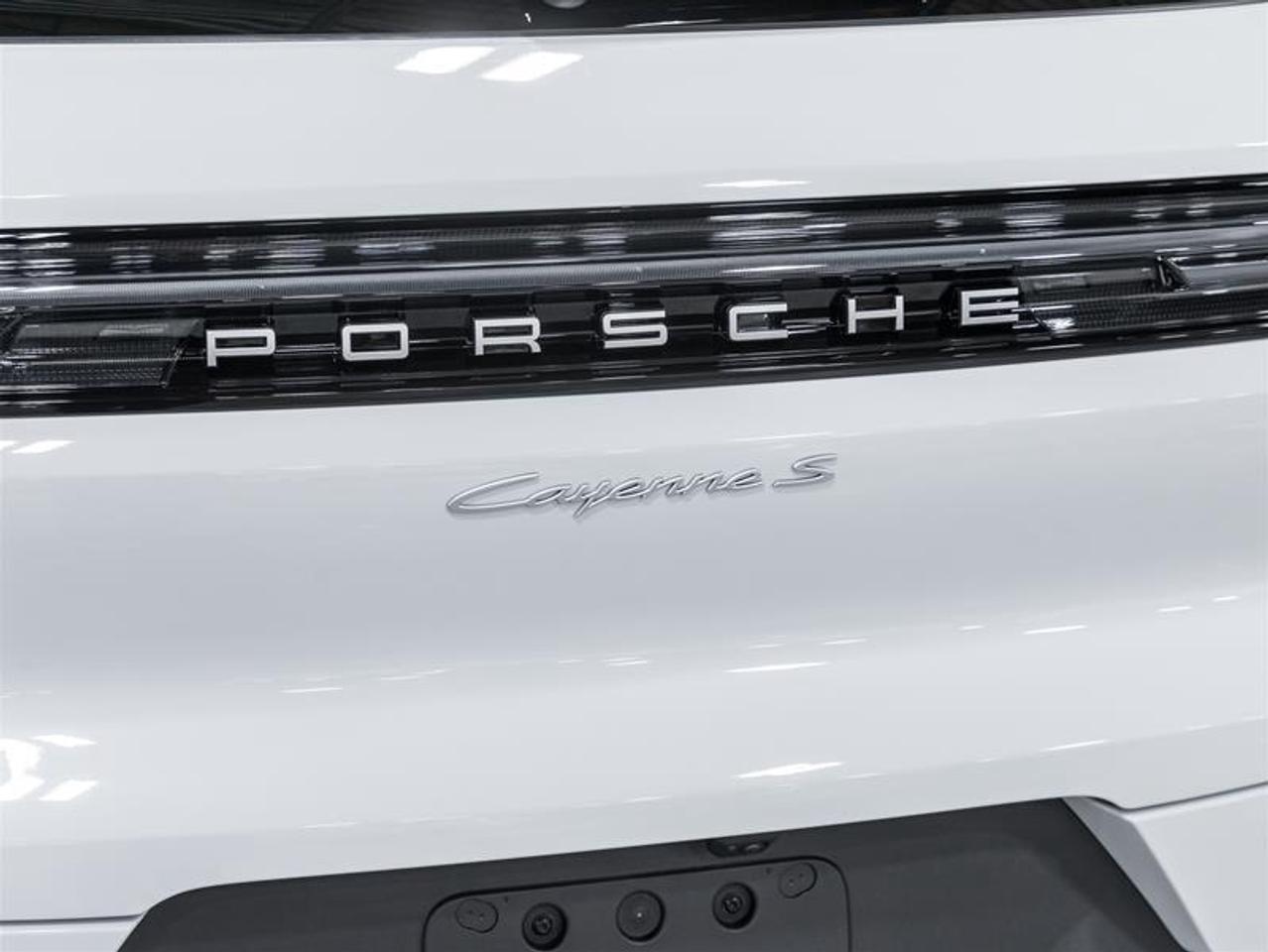 2026 Porsche Cayenne  Photo