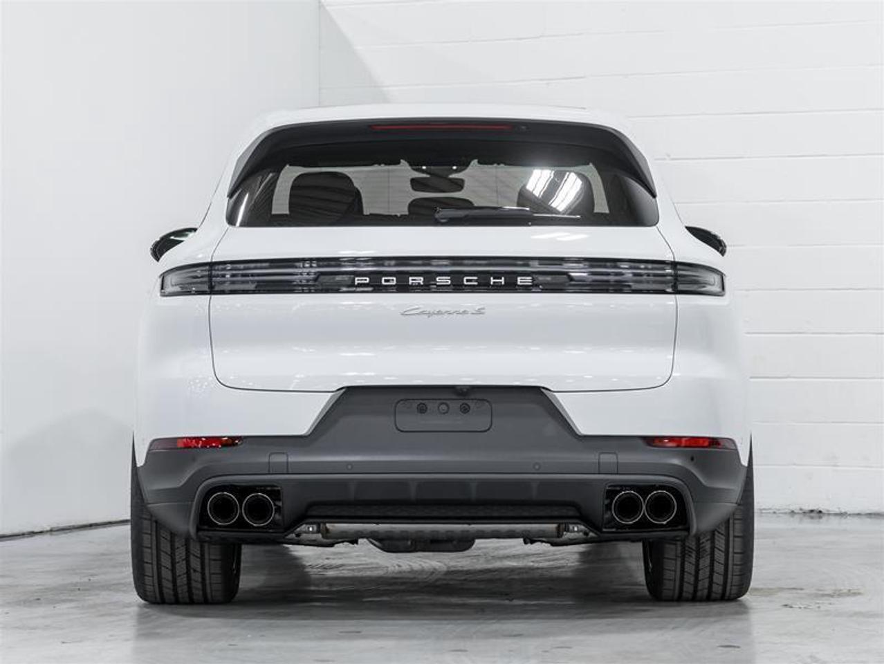 2026 Porsche Cayenne  Photo