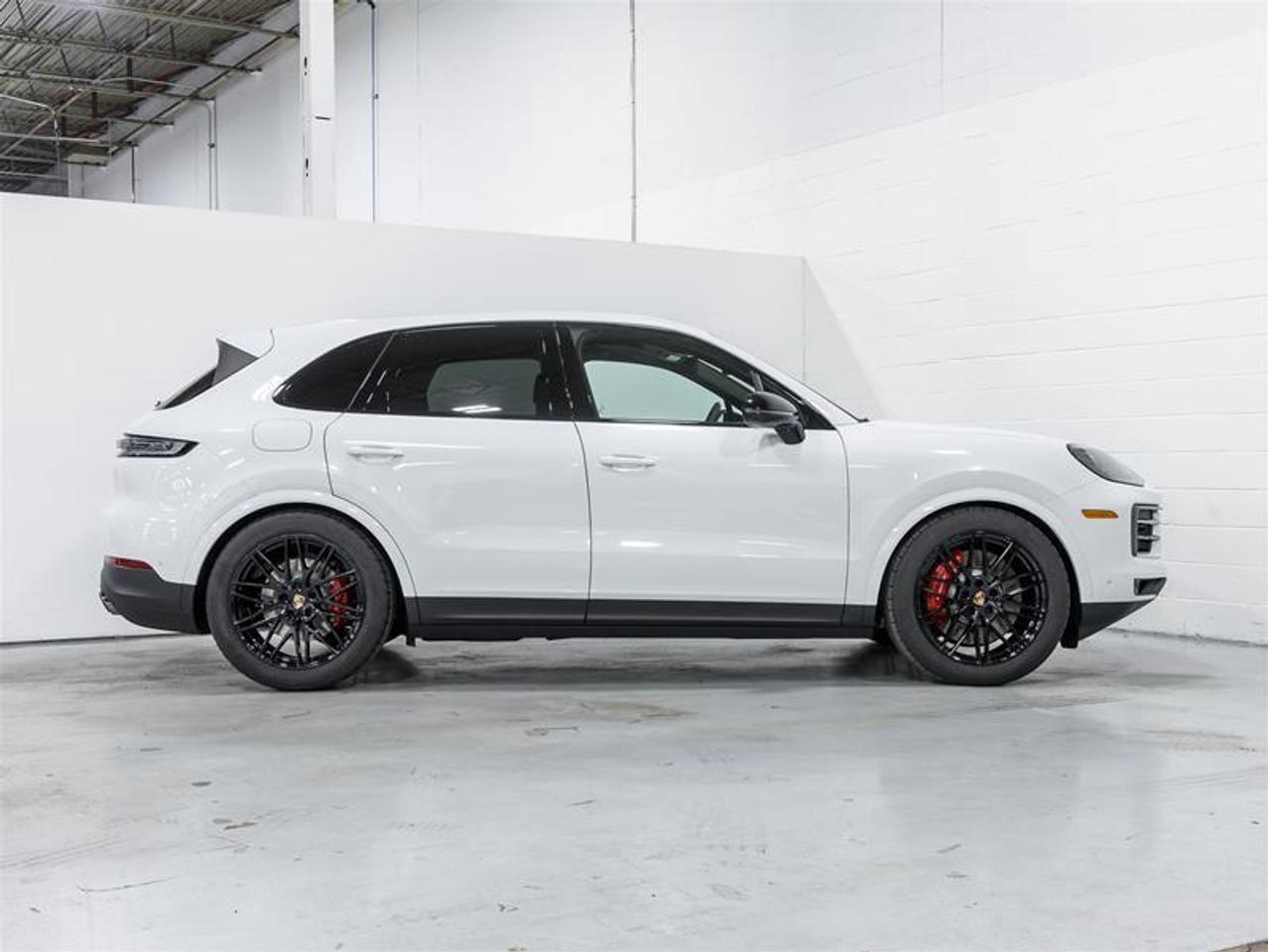 2026 Porsche Cayenne  Photo