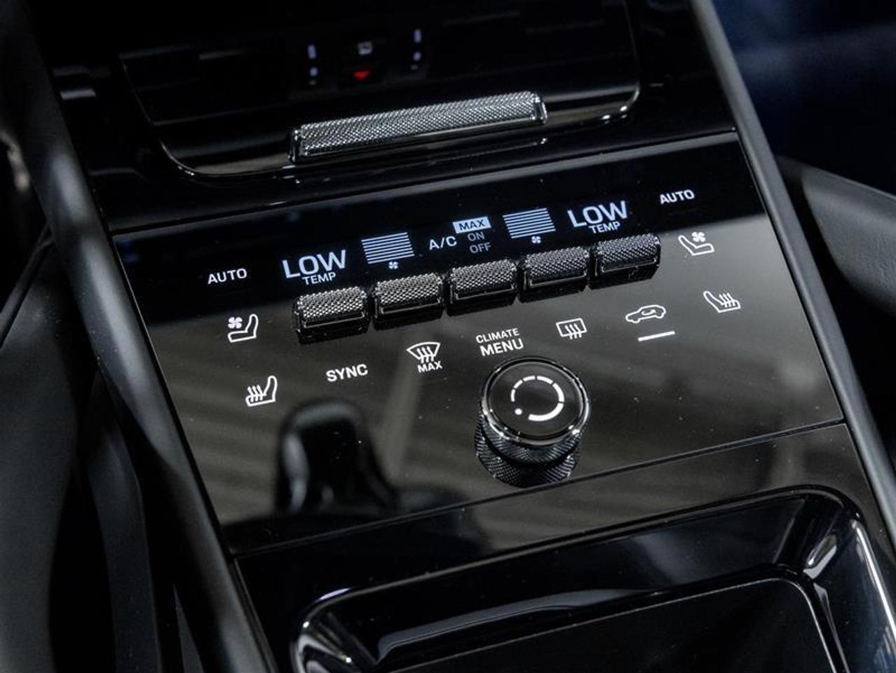 2026 Porsche Cayenne  Photo