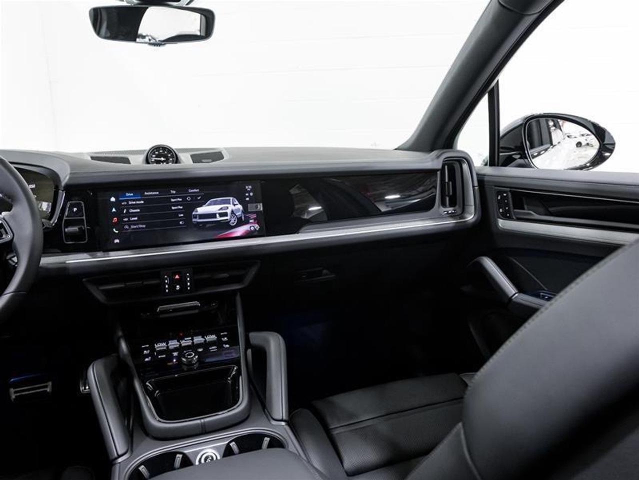 2026 Porsche Cayenne  Photo