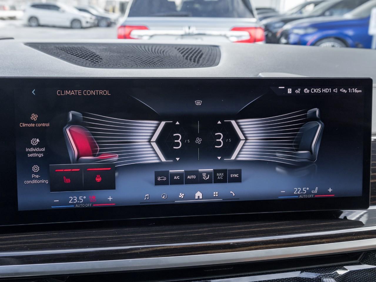 2024 BMW X5 xDrive40i 4dr All-Wheel Drive Sports Activity Vehicle Photo